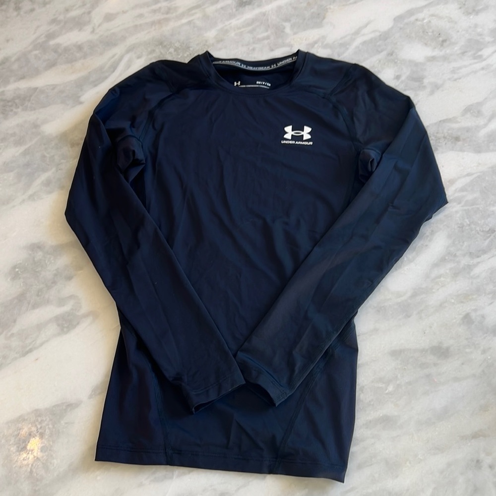 Men’s Under Armour, heat gear, shirt, size small